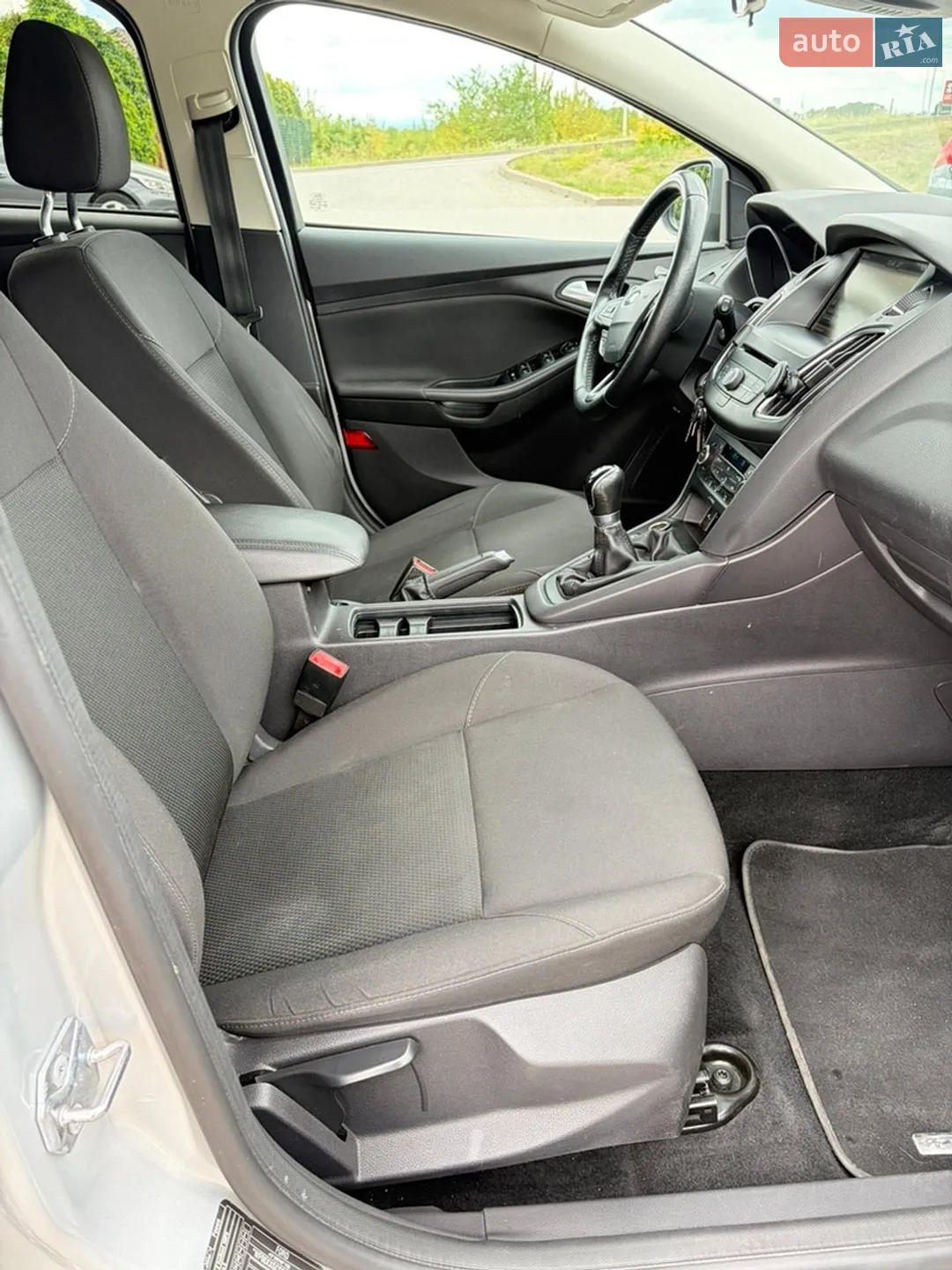 2015 Ford Focus - мініатюра 37
