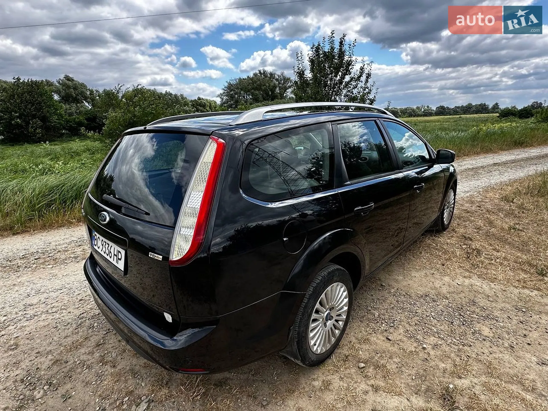 2010 Ford Focus - мініатюра 31