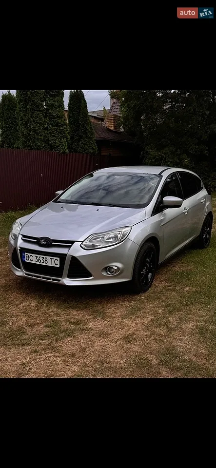 2010 Ford Focus - мініатюра 12