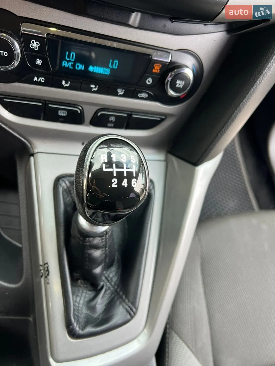 2011 Ford Focus - мініатюра 29