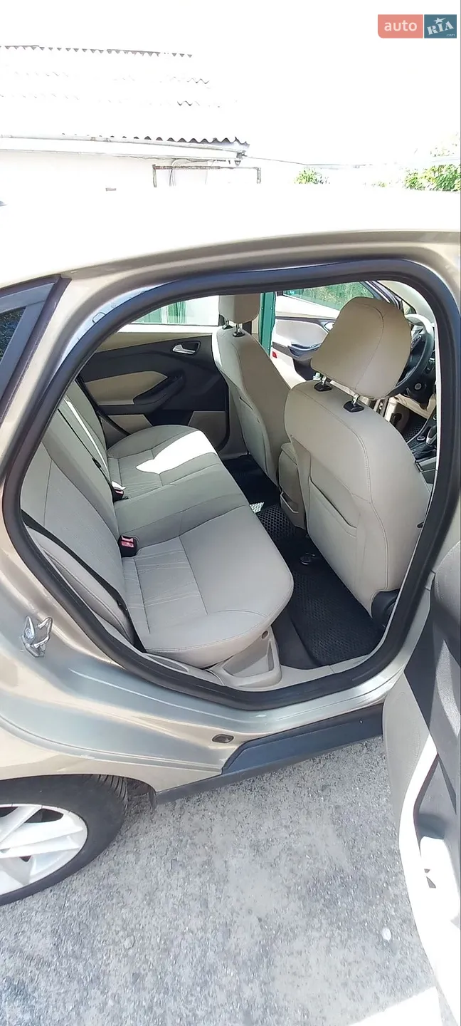 2015 Ford Focus - мініатюра 6