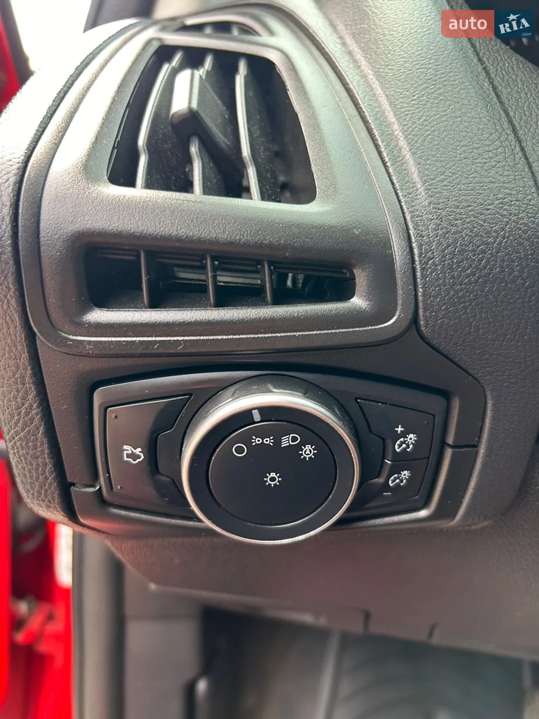 2015 Ford Focus - мініатюра 76