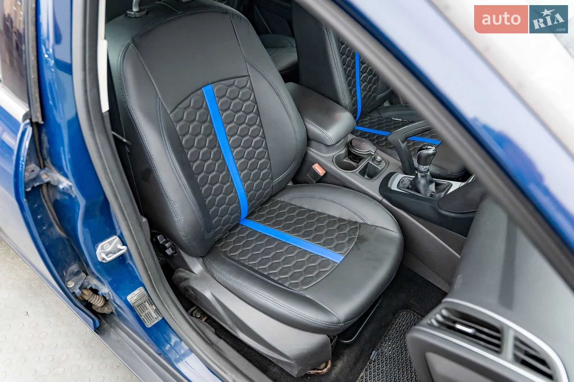 2013 Ford Focus - мініатюра 18