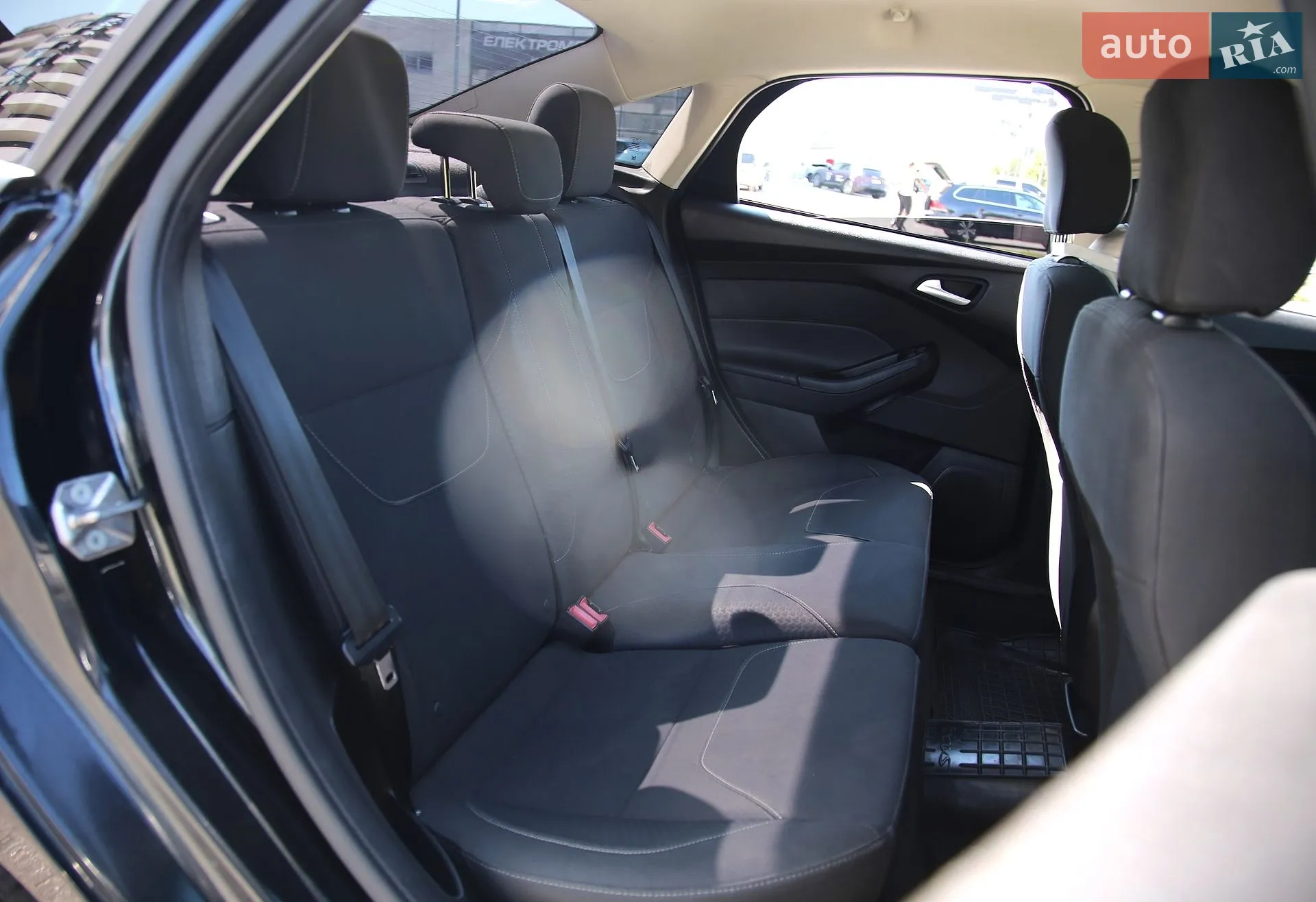 2015 Ford Focus - мініатюра 9