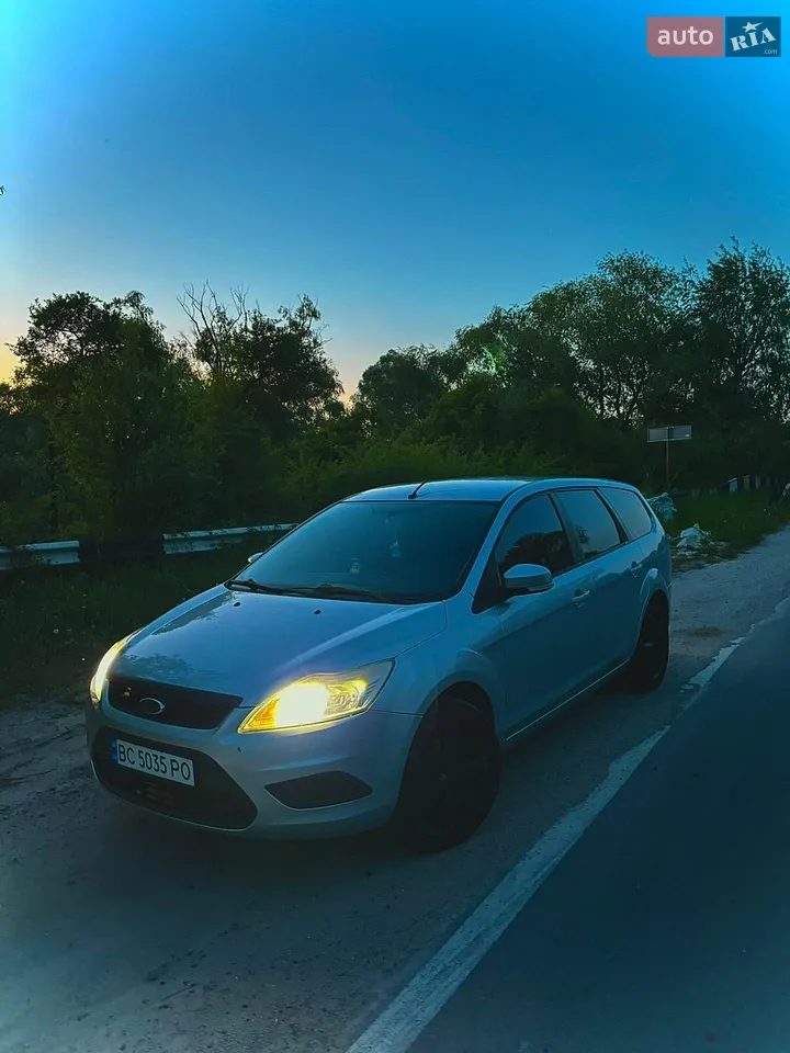 2010 Ford Focus - мініатюра 19