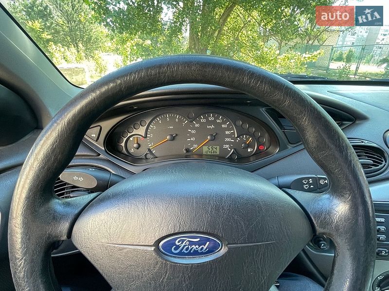 Седан Ford Focus 2003 в Запорожье