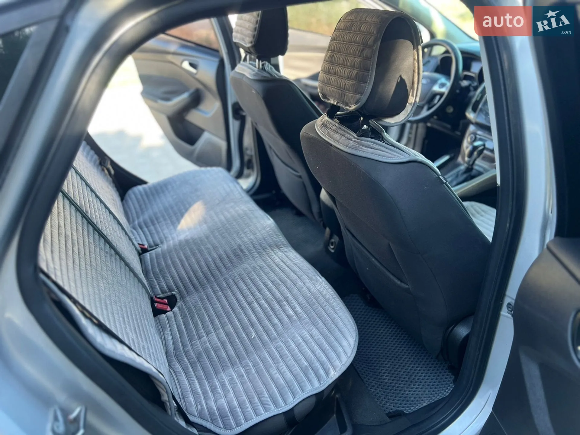 2012 Ford Focus - мініатюра 12