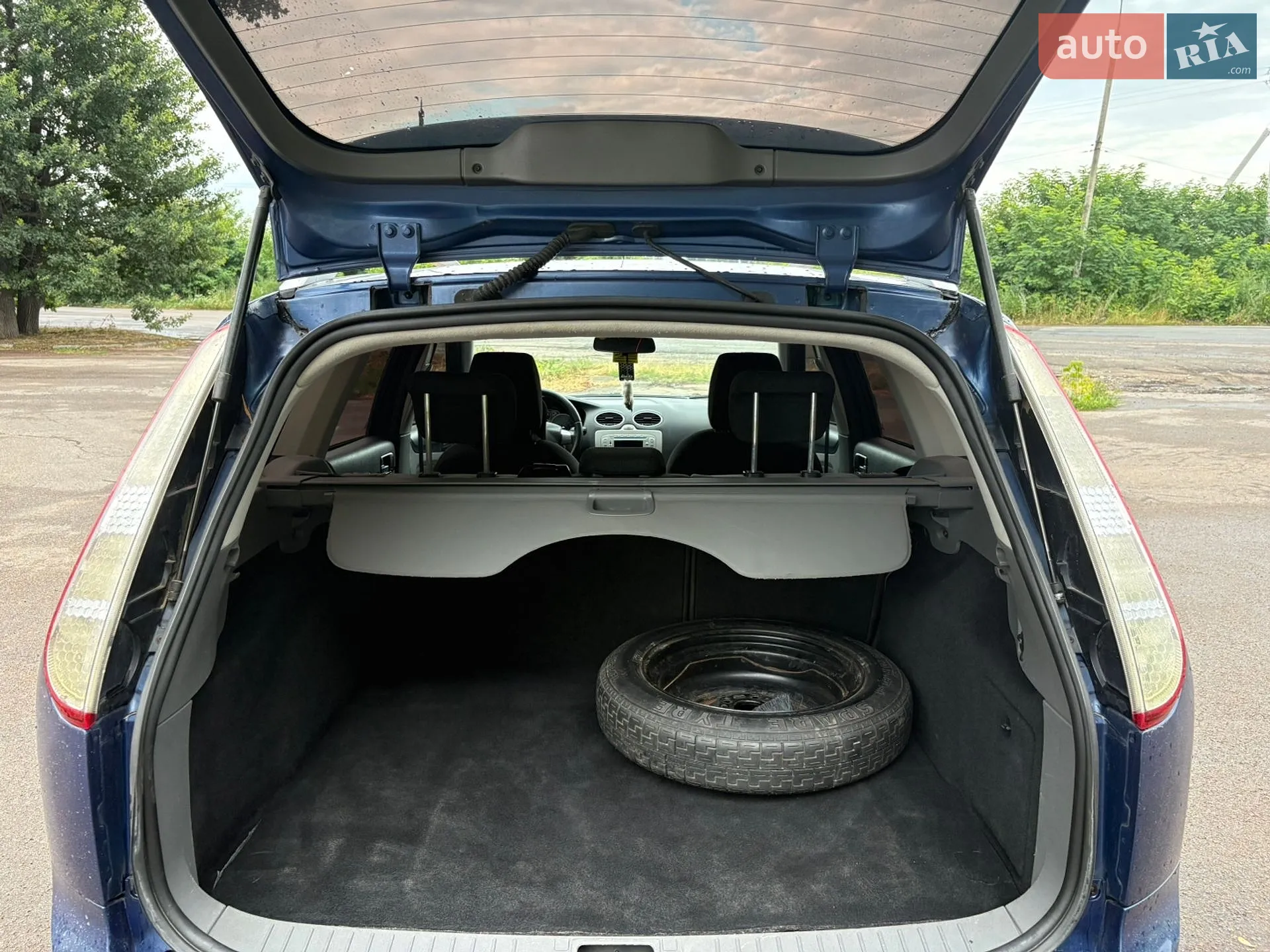2010 Ford Focus - мініатюра 12
