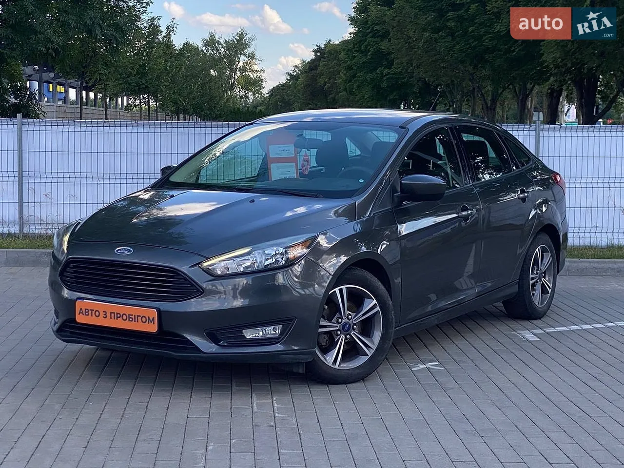 2017 Ford Focus - мініатюра 16