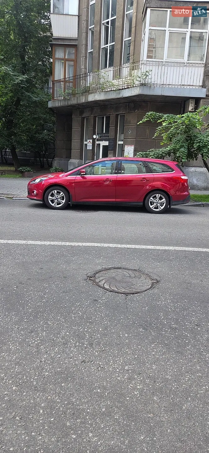 2011 Ford Focus - мініатюра 6
