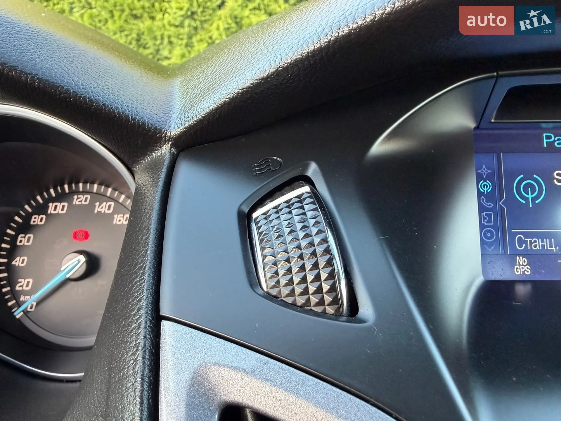 2013 Ford Focus - мініатюра 139