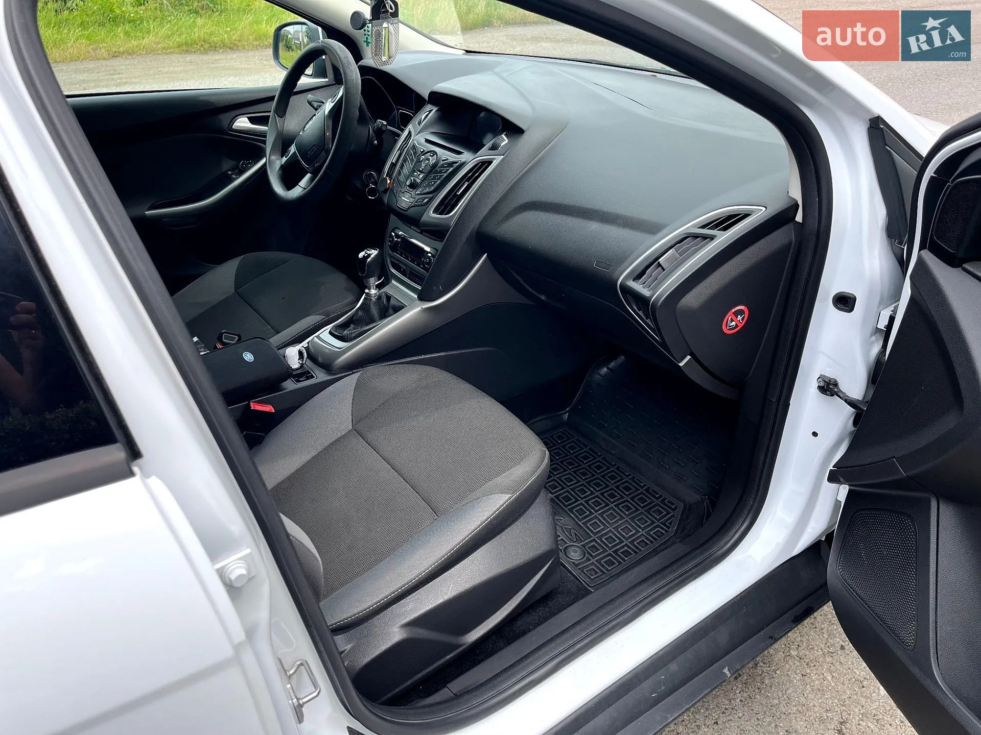 2014 Ford Focus - мініатюра 17