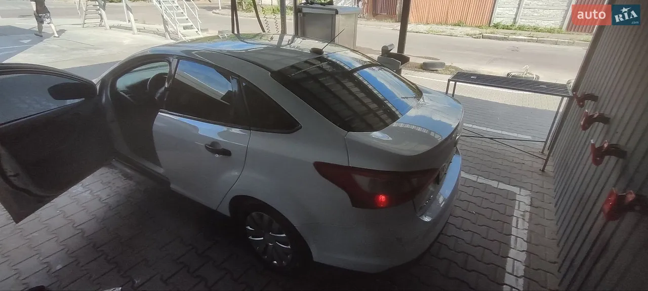 2012 Ford Focus - мініатюра 17