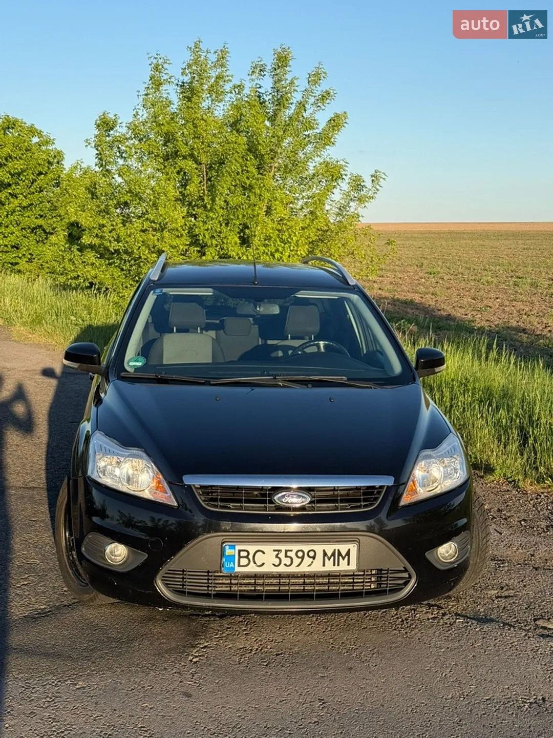 2010 Ford Focus - мініатюра 2