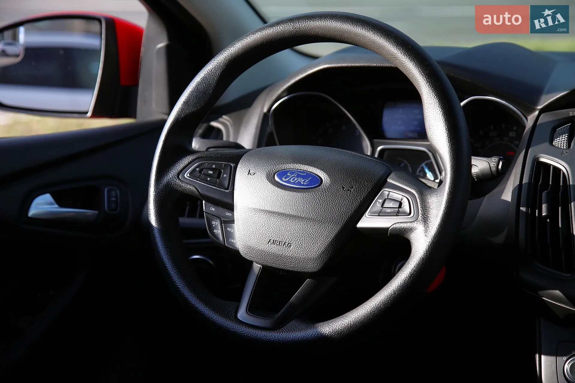 2017 Ford Focus - мініатюра 14