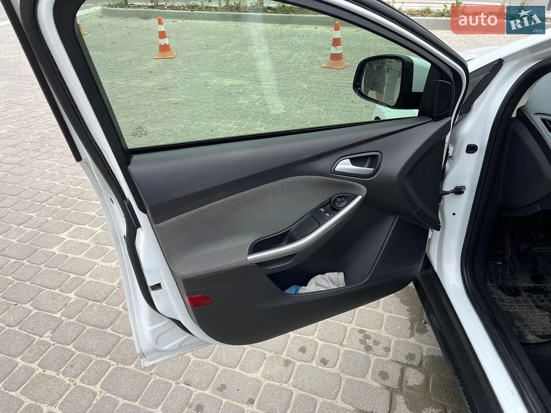 2013 Ford Focus - мініатюра 18