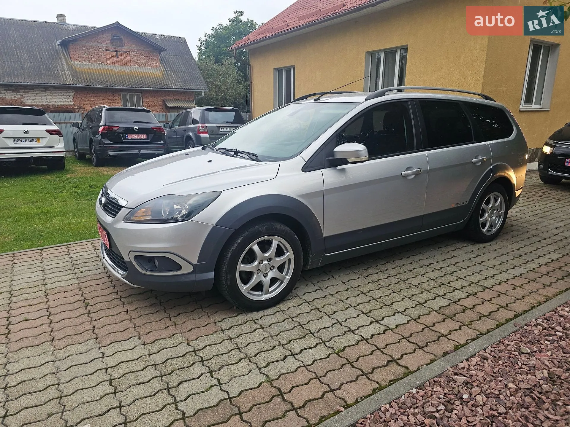 2010 Ford Focus - мініатюра 7