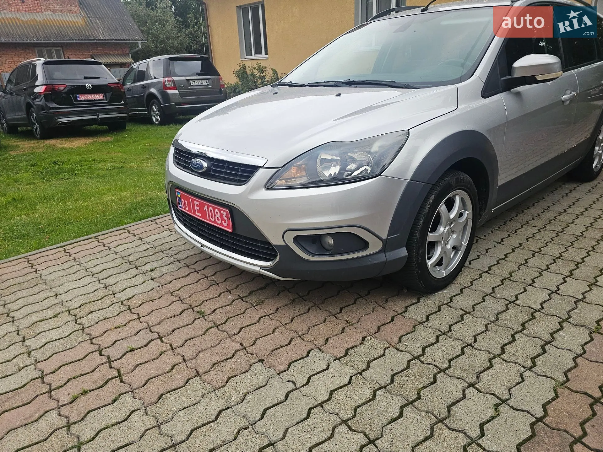2010 Ford Focus - мініатюра 4