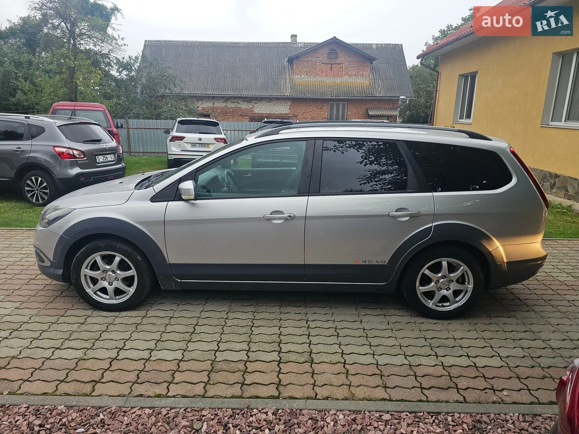 2010 Ford Focus - мініатюра 12