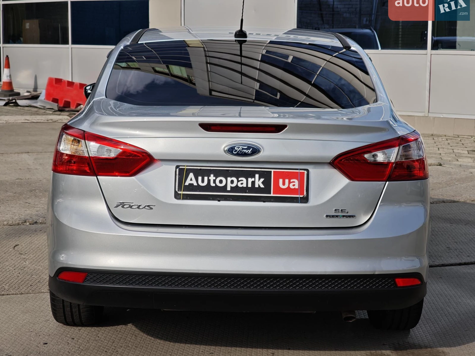 2013 Ford Focus - мініатюра 9