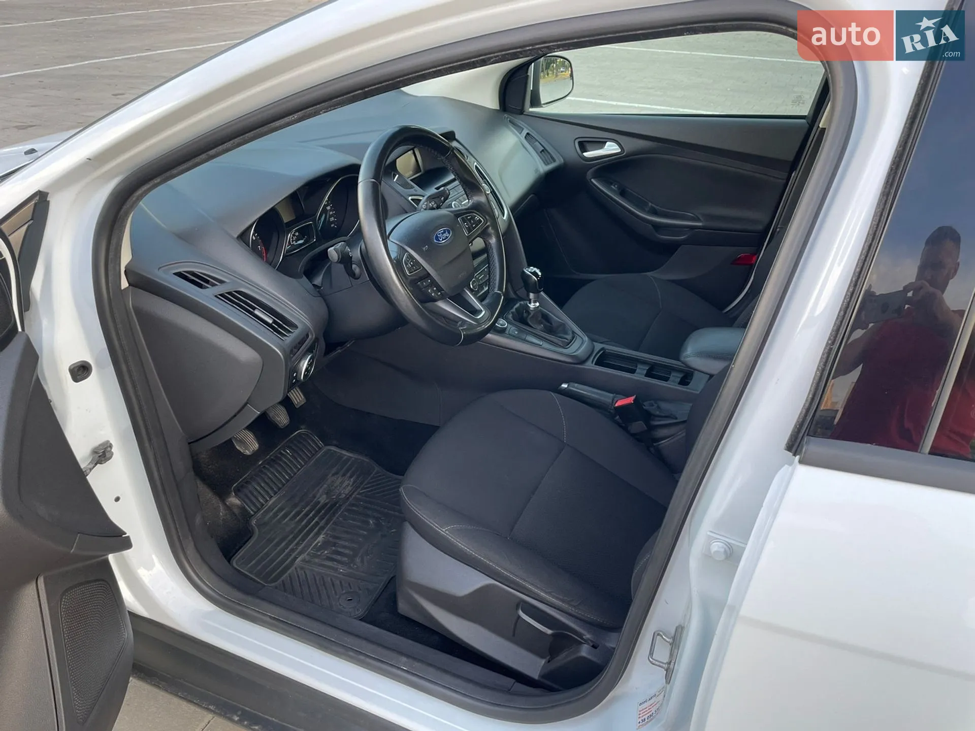 2015 Ford Focus - мініатюра 15