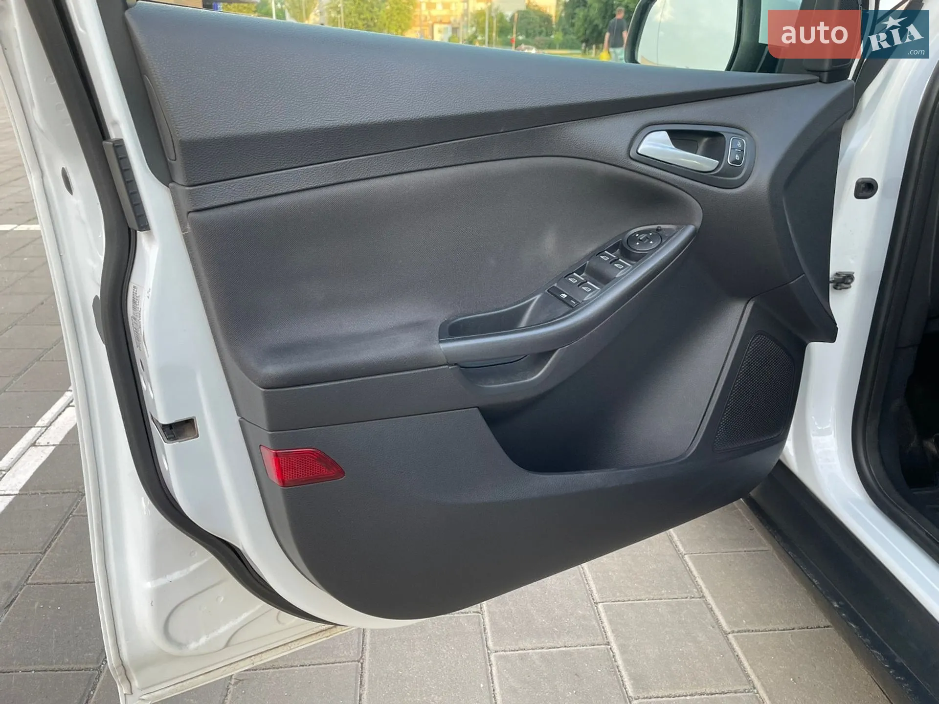 2015 Ford Focus - мініатюра 25