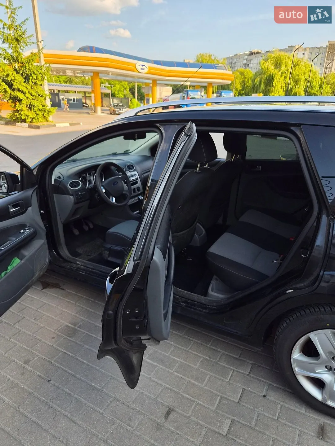 2010 Ford Focus - мініатюра 33
