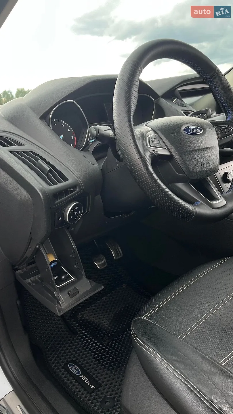 2017 Ford Focus - мініатюра 39