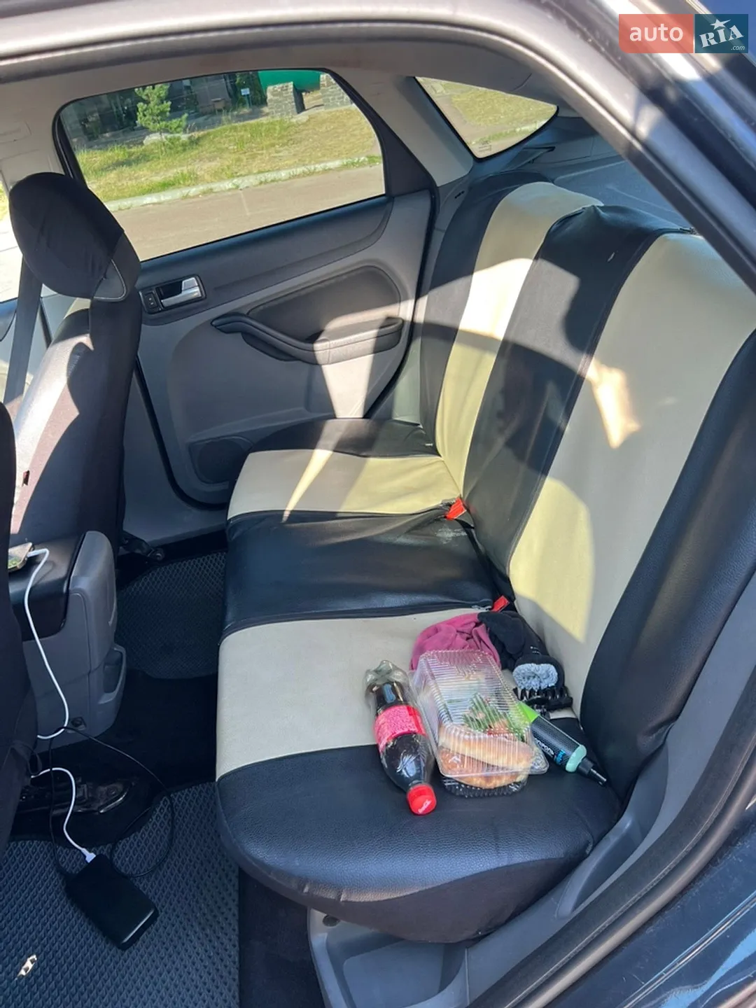 2010 Ford Focus - мініатюра 39