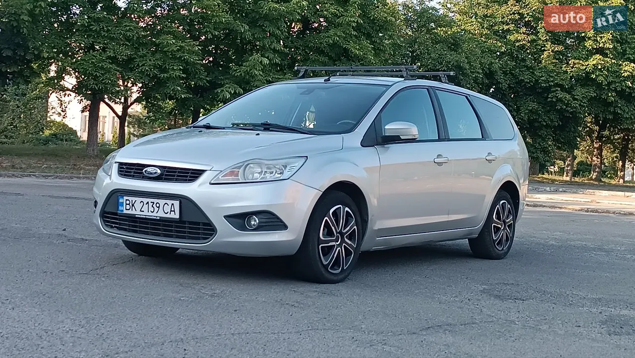 2010 Ford Focus - мініатюра 18