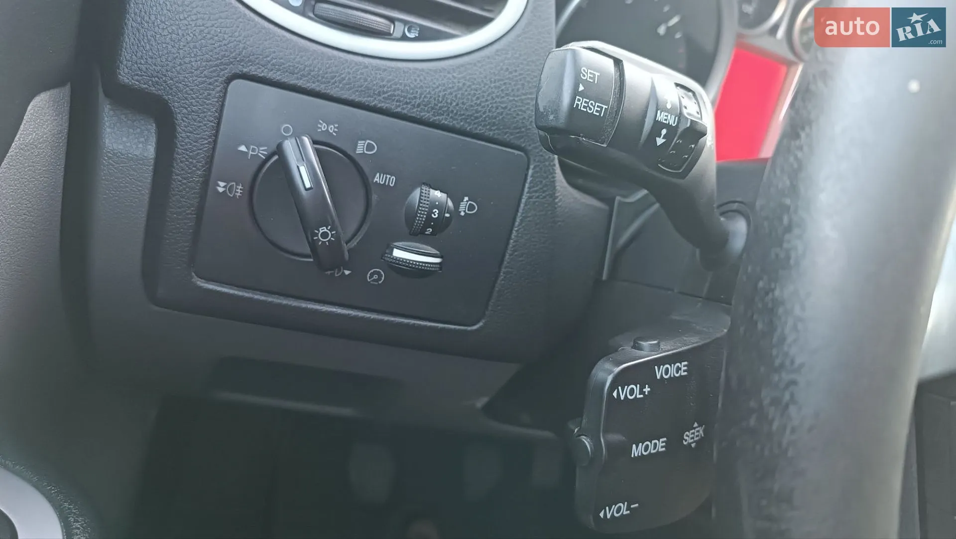 2010 Ford Focus - мініатюра 79