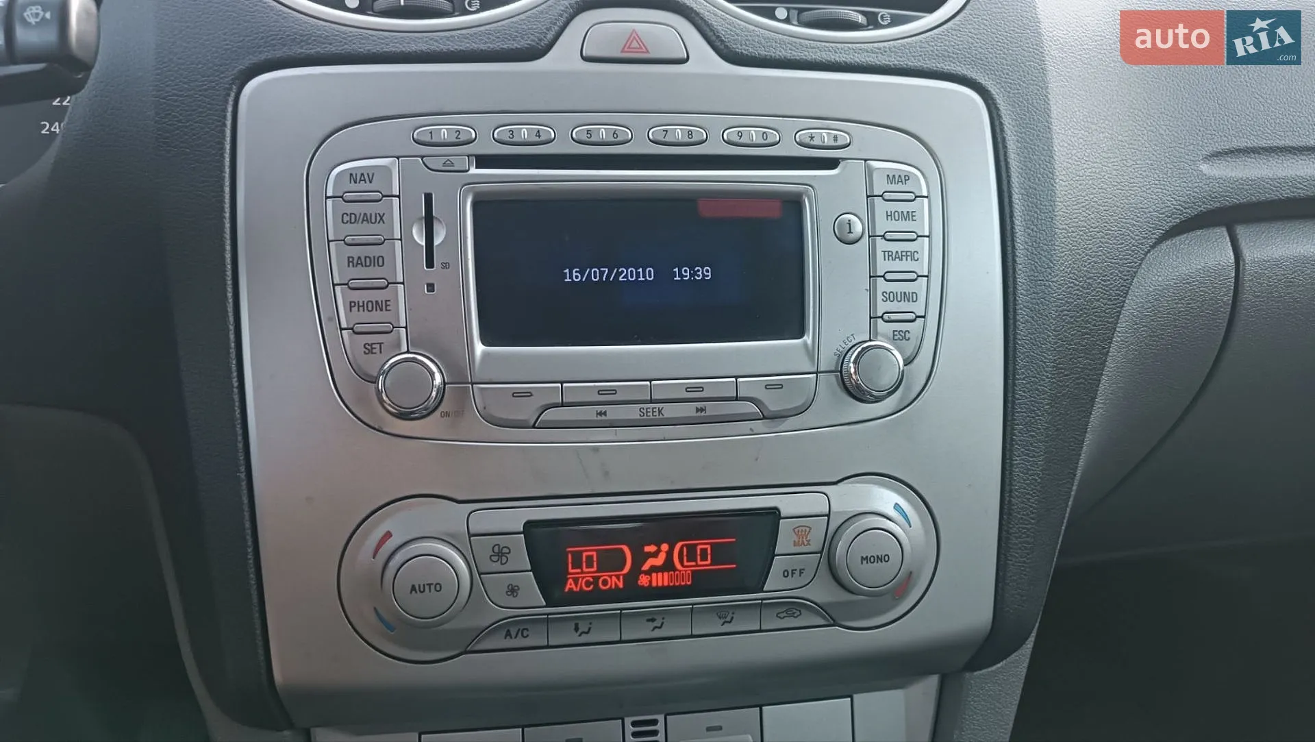 2010 Ford Focus - мініатюра 87