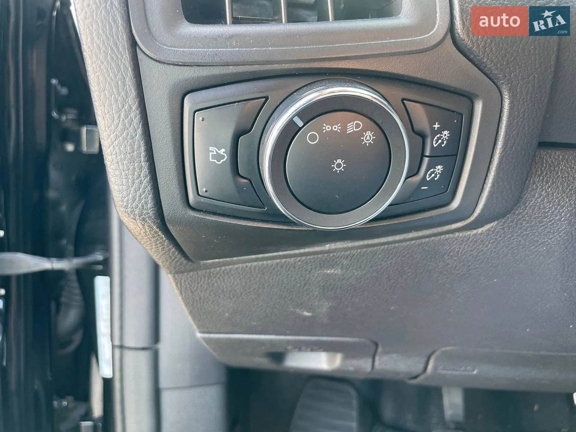 2014 Ford Focus - мініатюра 17