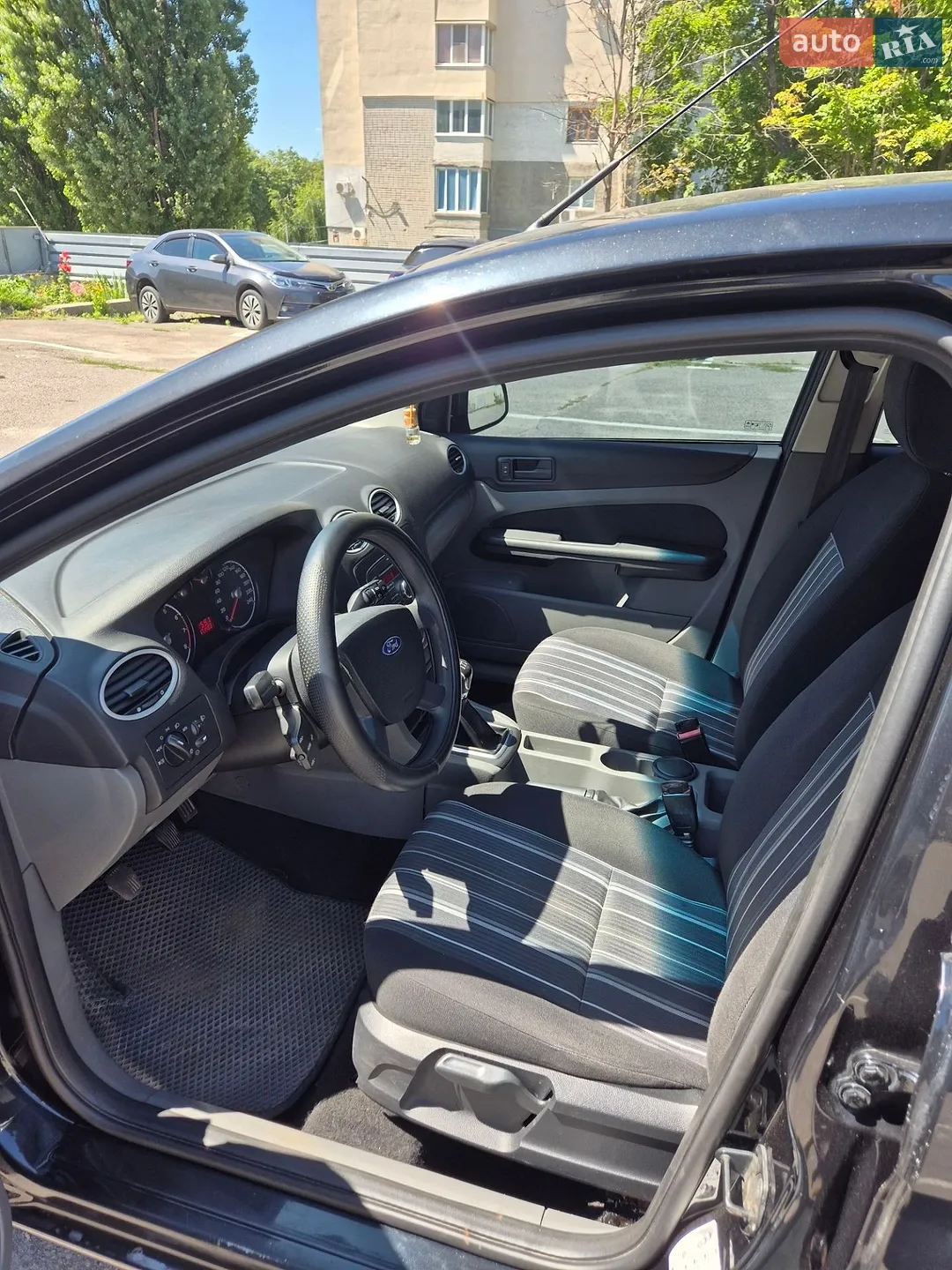 2011 Ford Focus - мініатюра 10