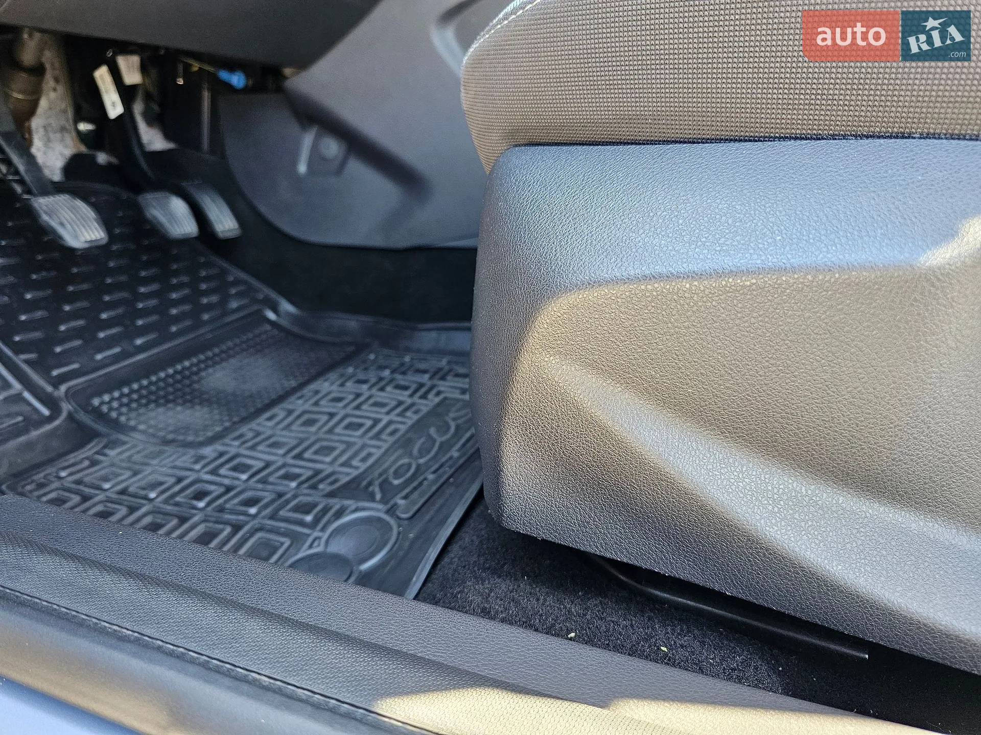 2012 Ford Focus - мініатюра 20