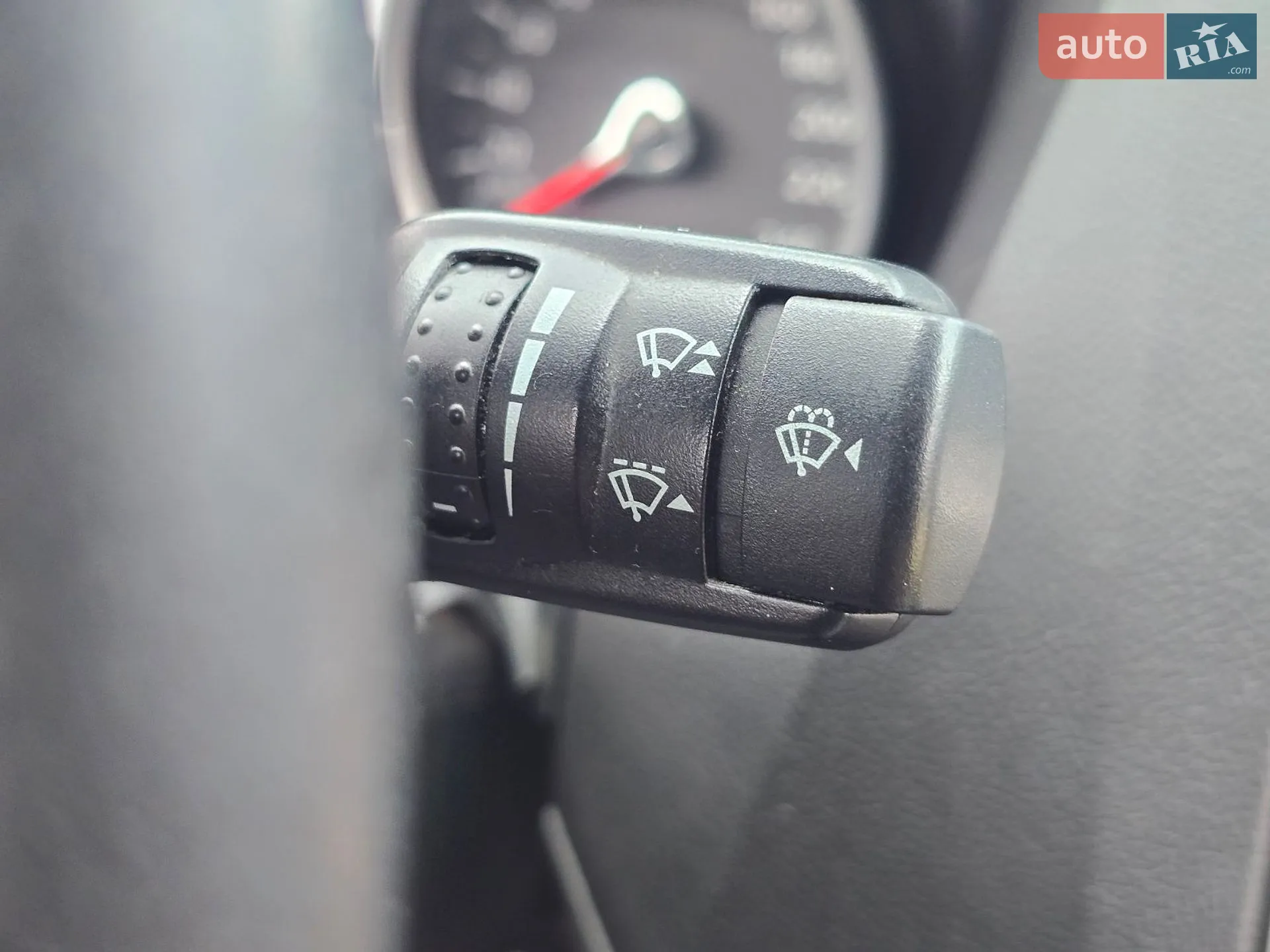 2010 Ford Focus - мініатюра 23