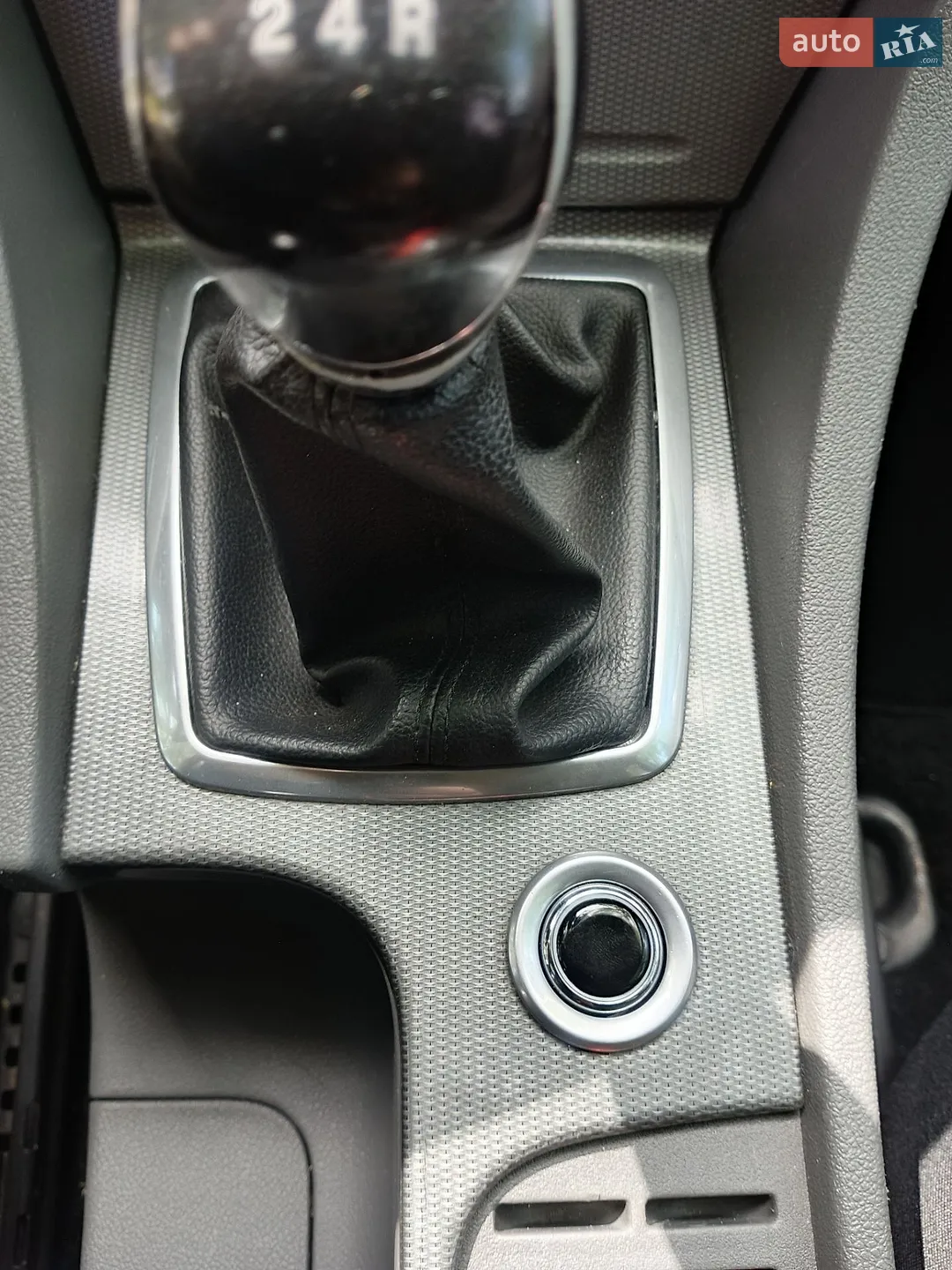 2010 Ford Focus - мініатюра 7