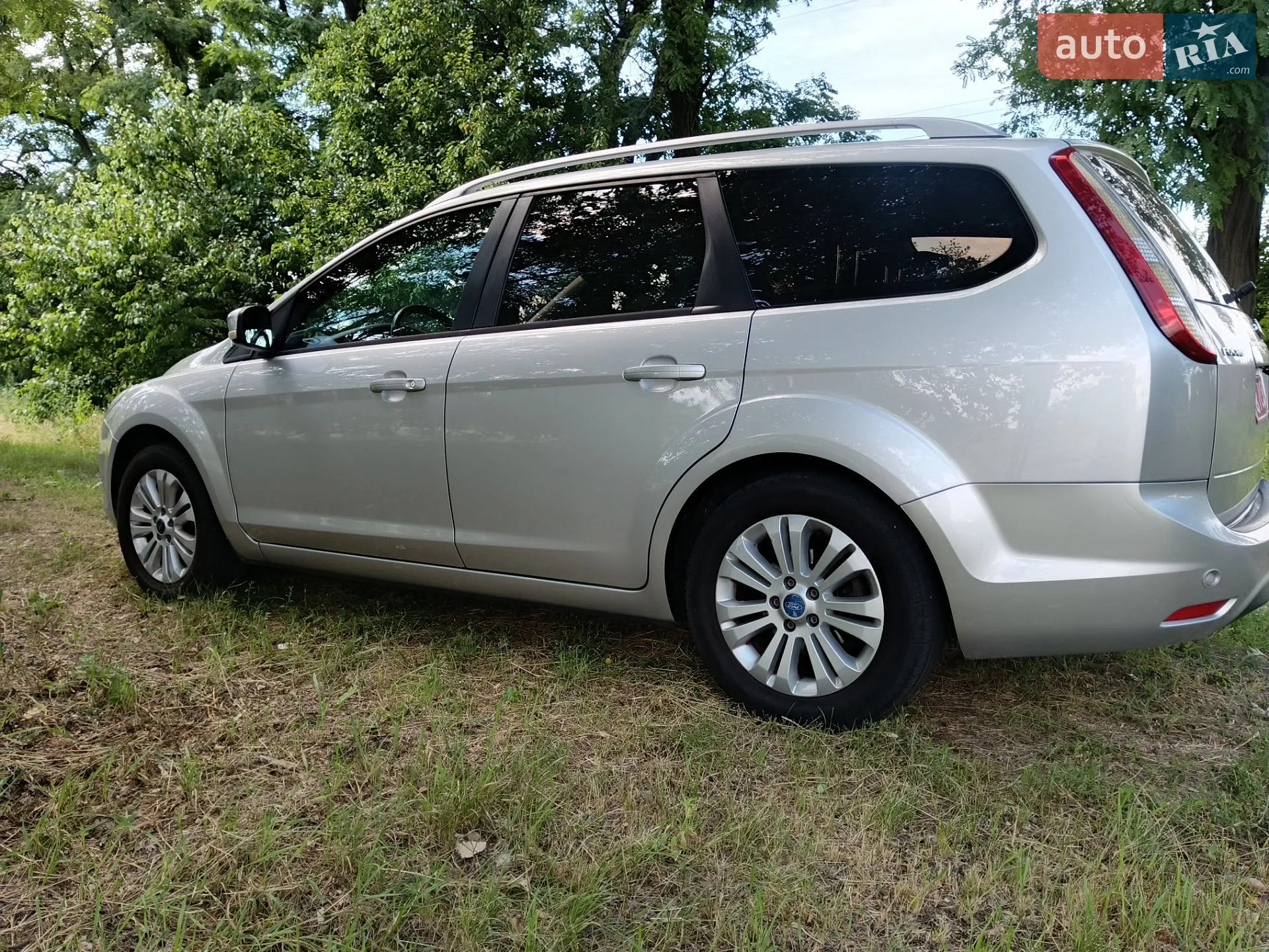 2010 Ford Focus - мініатюра 19
