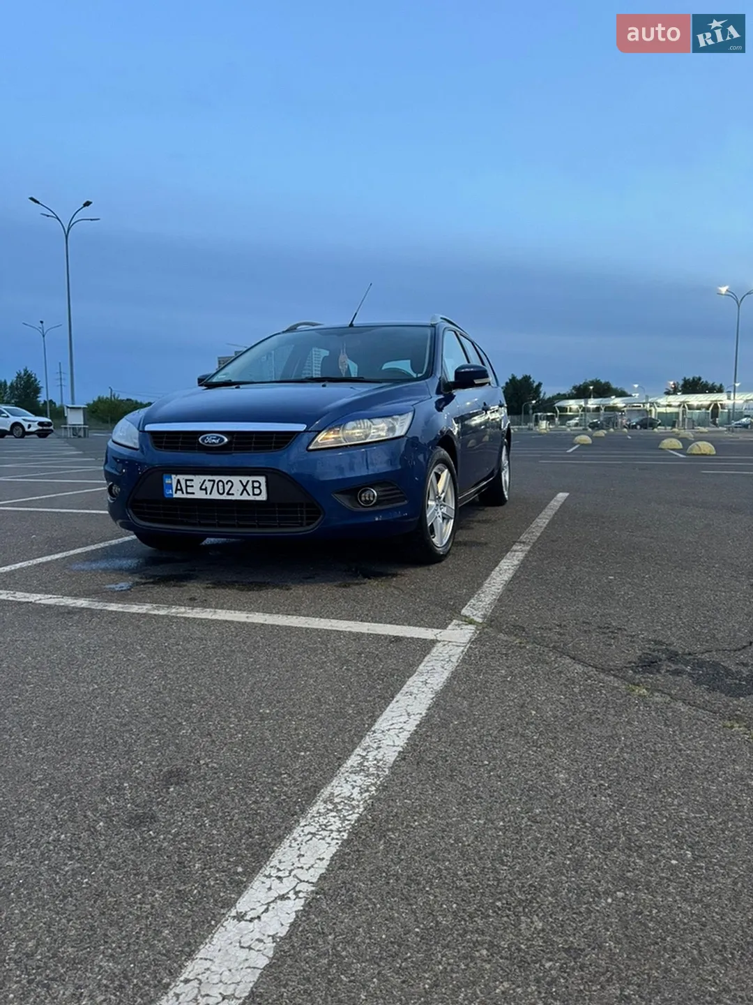 2010 Ford Focus - мініатюра 2