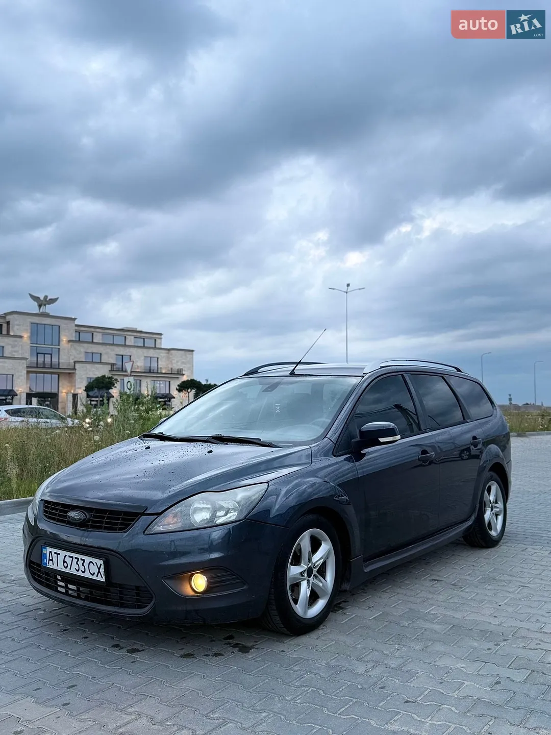 2010 Ford Focus - мініатюра 3