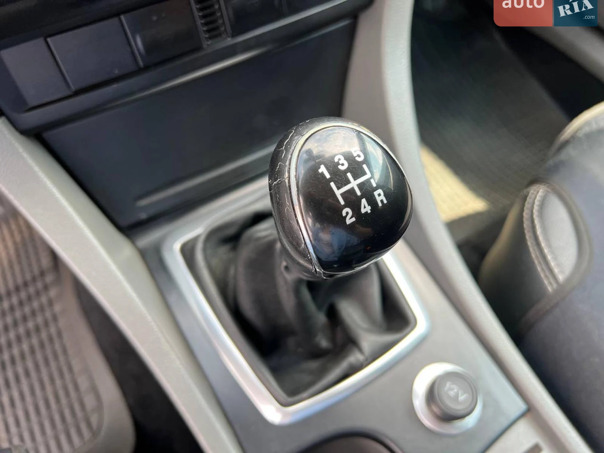 2010 Ford Focus - мініатюра 30