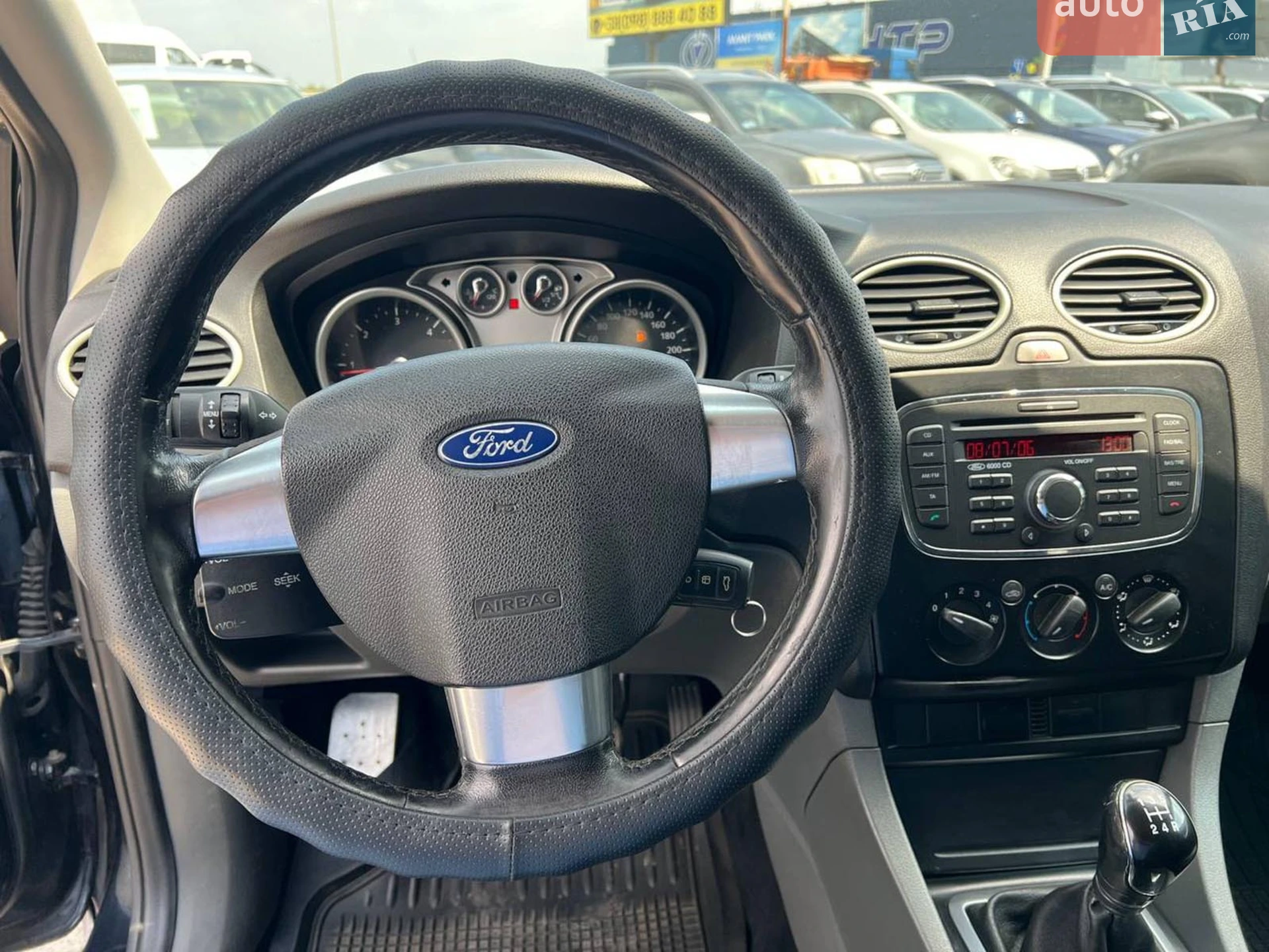 2010 Ford Focus - мініатюра 24