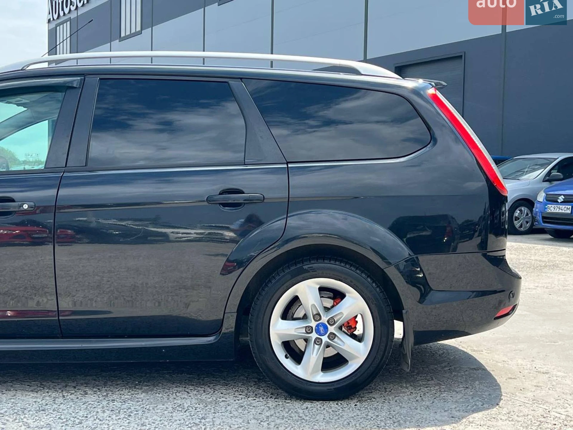 2010 Ford Focus - мініатюра 6