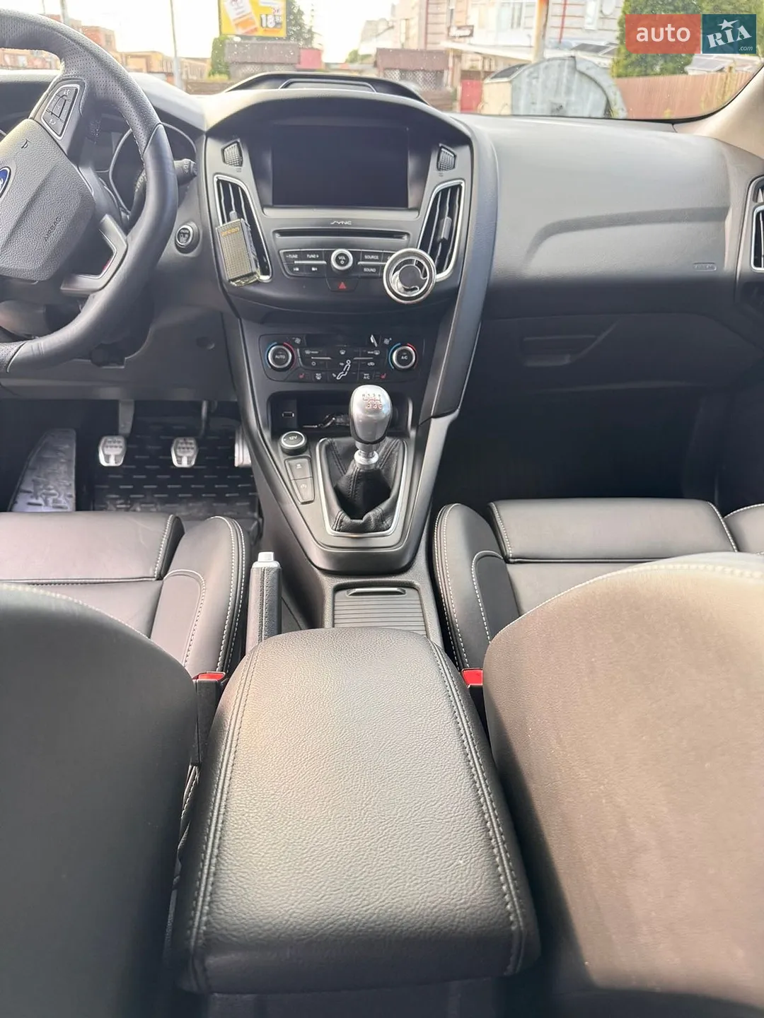 2015 Ford Focus - мініатюра 14