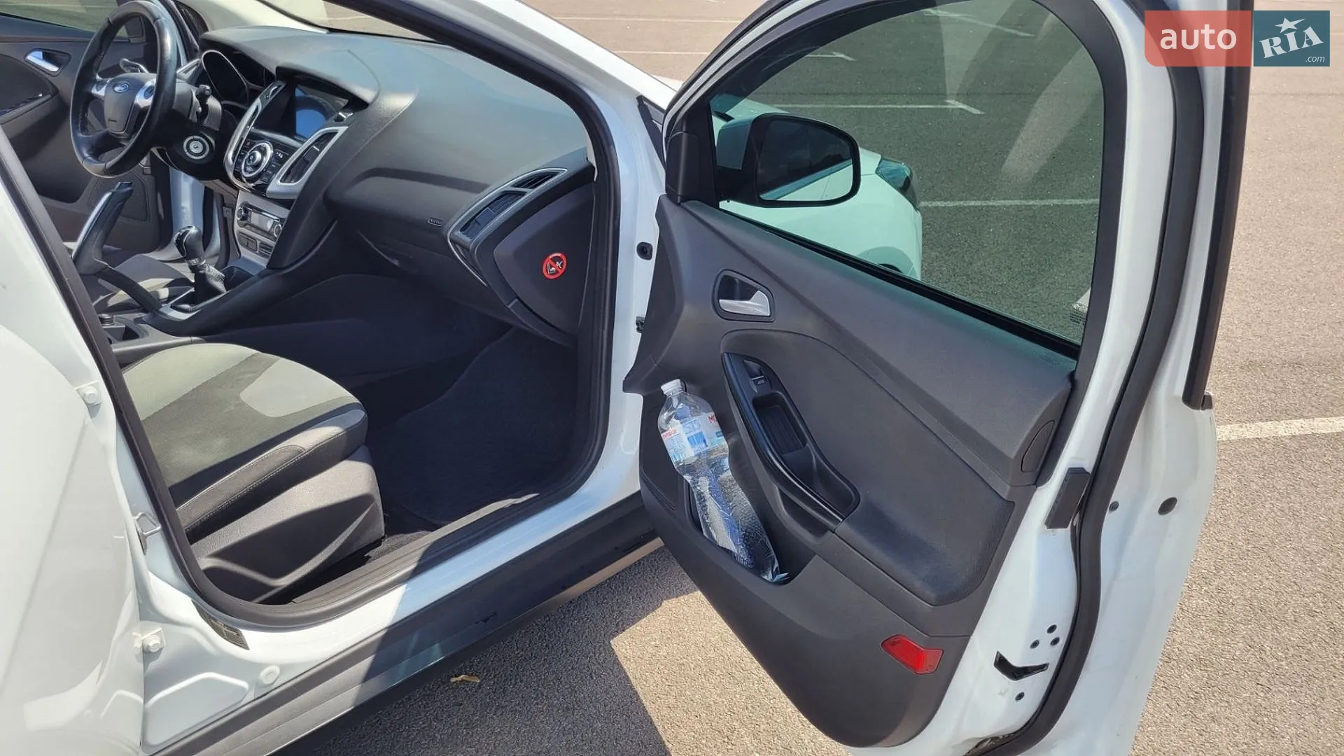 2011 Ford Focus - мініатюра 16
