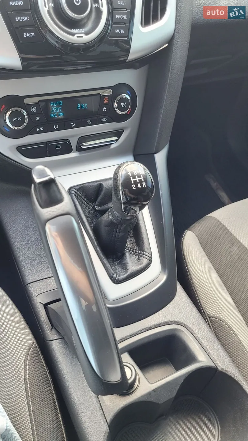 2011 Ford Focus - мініатюра 25