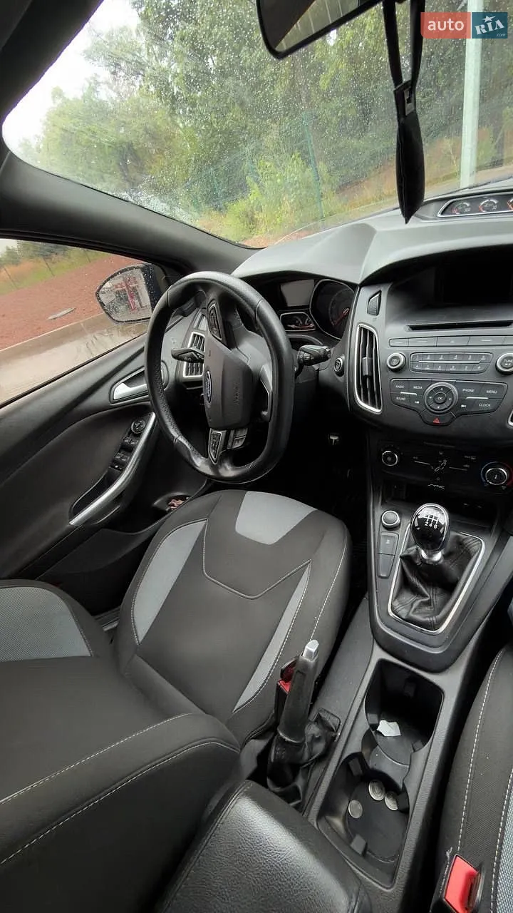 2017 Ford Focus - мініатюра 13