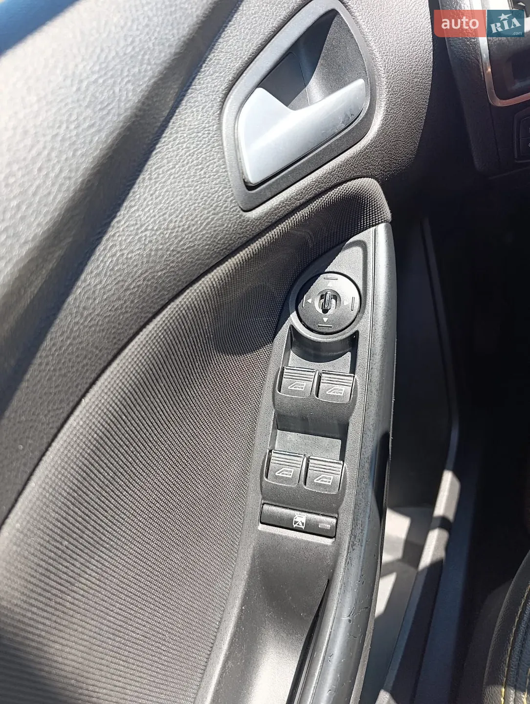 2013 Ford Focus - мініатюра 14