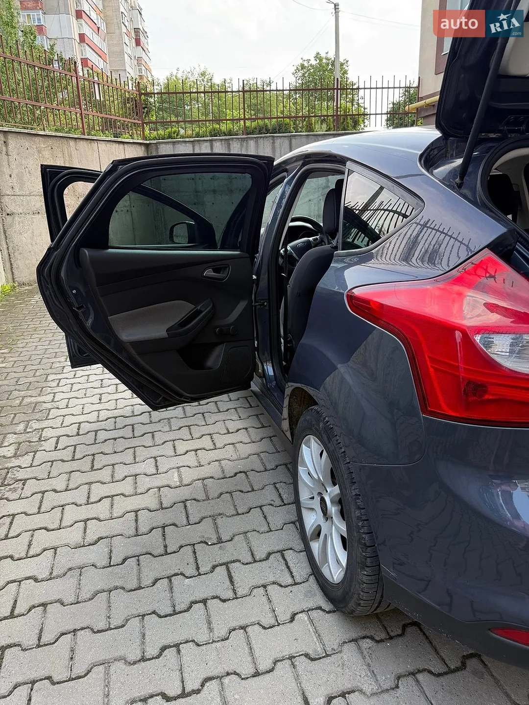 2012 Ford Focus - мініатюра 12