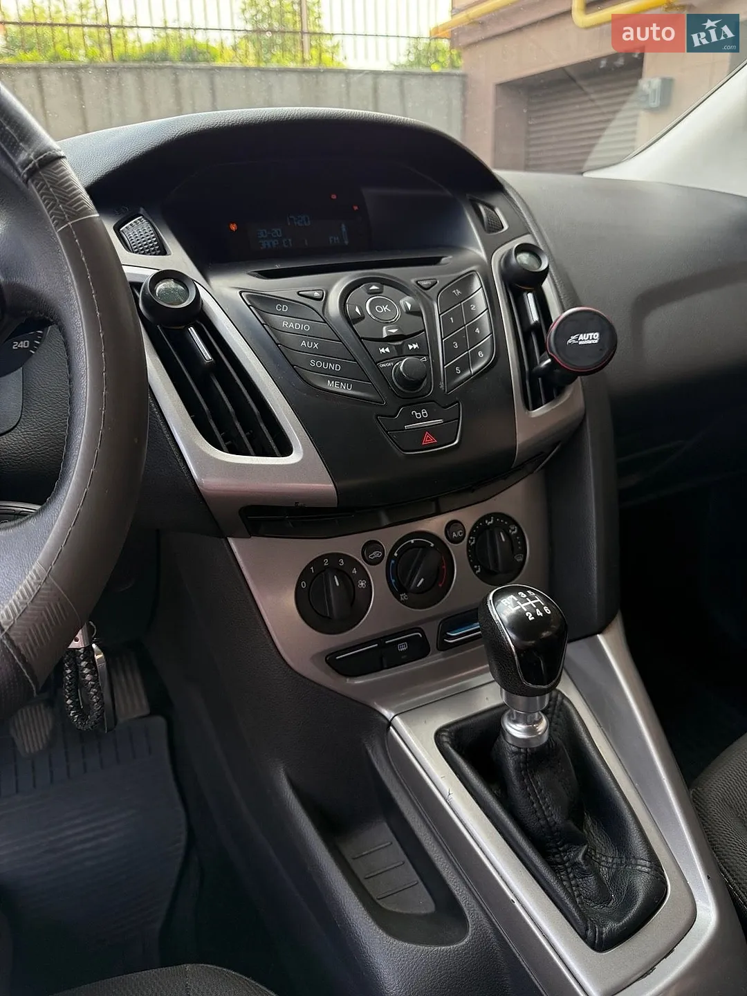 2012 Ford Focus - мініатюра 17